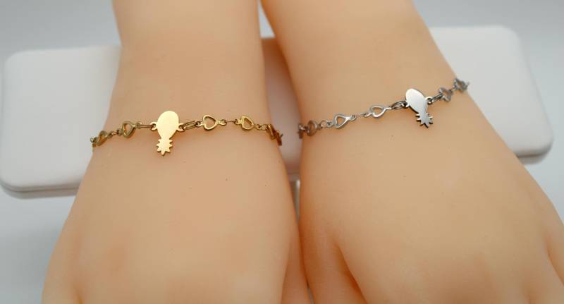 Edelstahl Herzarmband Damen Swinger Ananas Symbol Silber Oder Gold Edelstahl Herzarmband Damen Swinger Ananas Symbol Silber Oder Gold von PleaseForMe