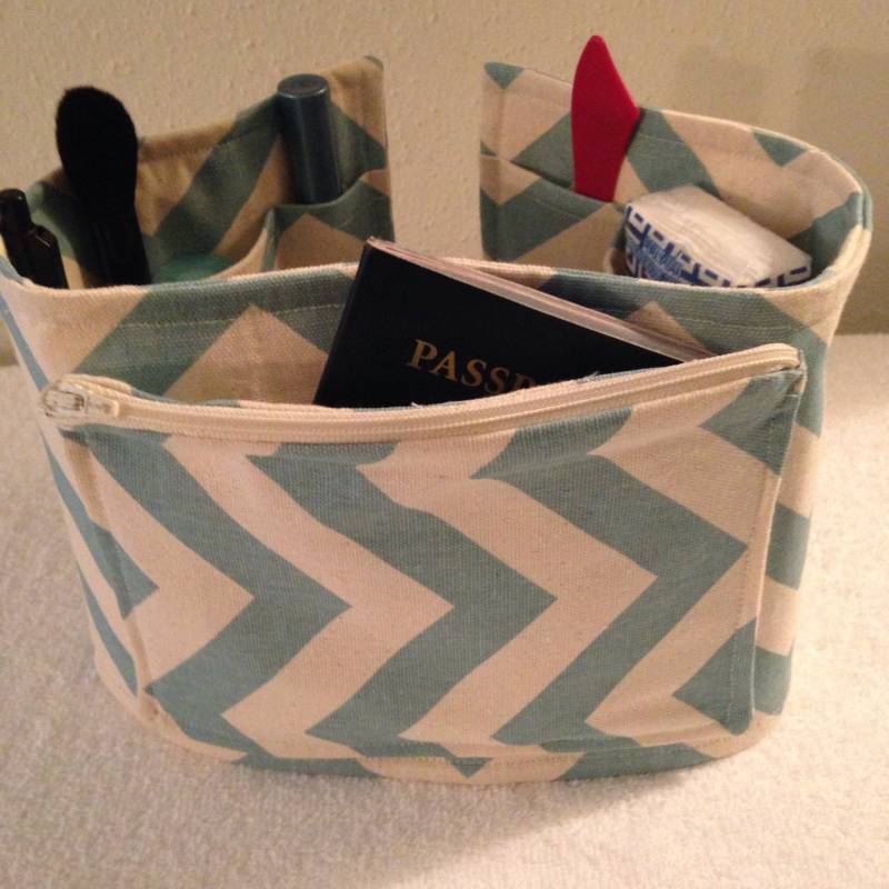 Chevron Türkis Design Purse Organizer Einfügen 23" Lang von Pleasingtodeye