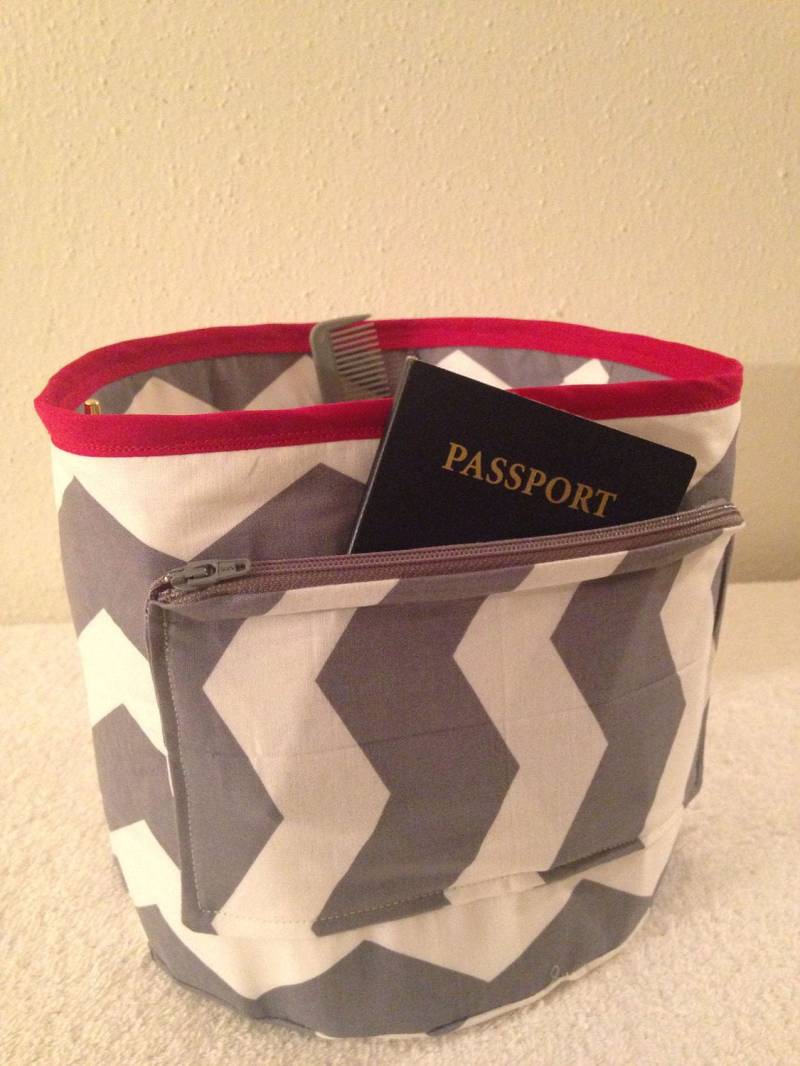 Graue Chevron Design Handtasche Veranstalter Insert 24" Um von Pleasingtodeye