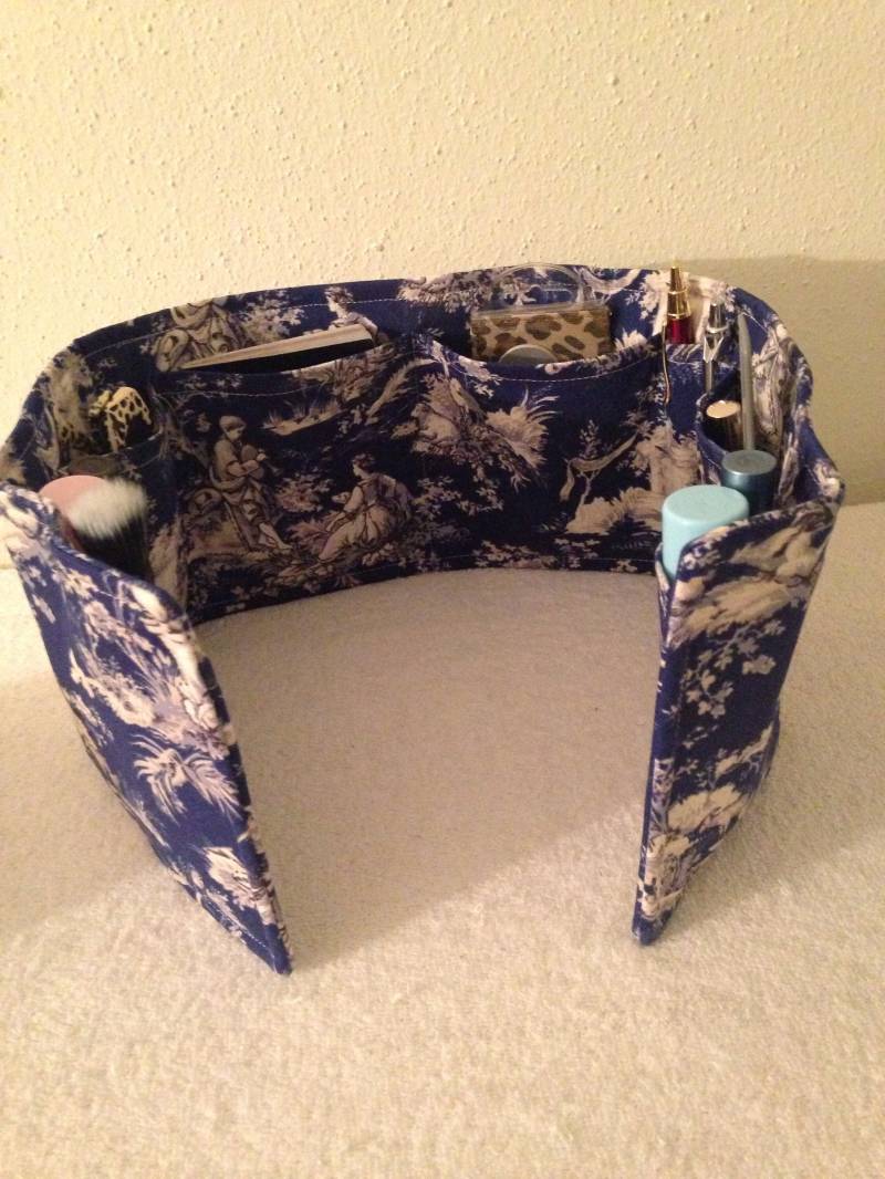 Navy Toile Design Portemonnaie Organizer Einsatz 30" Lang von Pleasingtodeye
