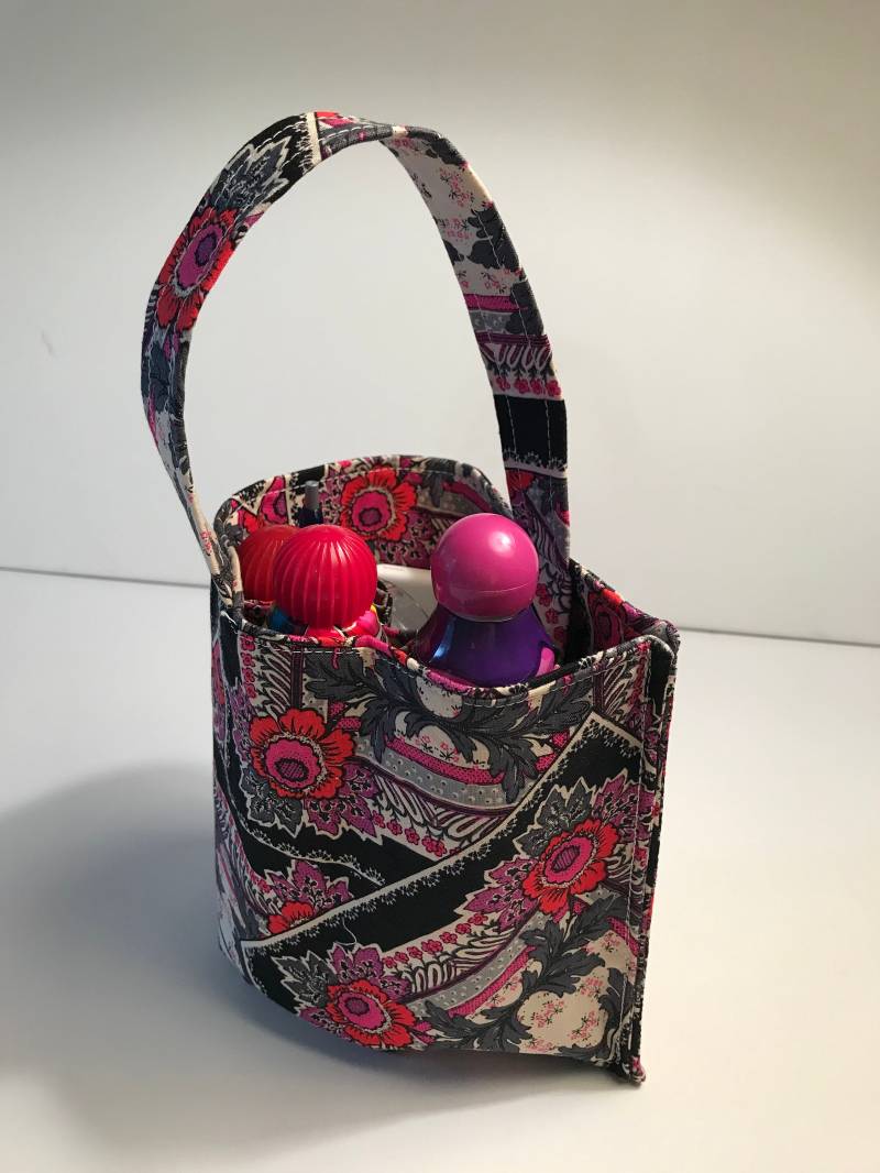 Schwarz Und Rosa Blumen Bingo Tote von Pleasingtodeye