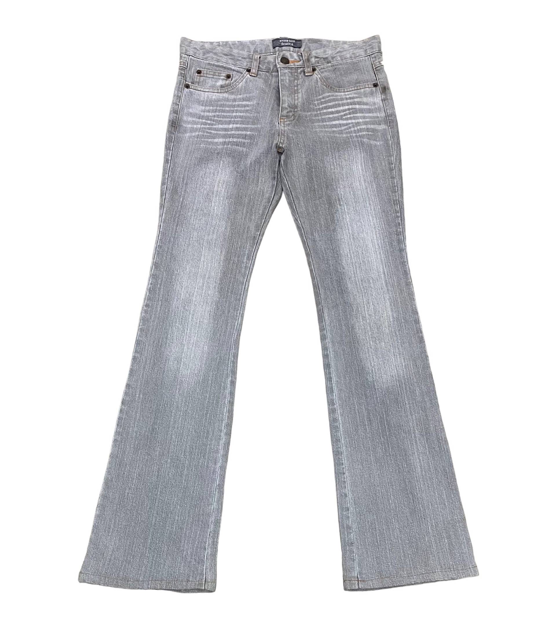 Jouer Aux Echecs Vintage Ausgestelltes Jeans Jouer Aux Echecs Vintage Ausgestelltes Jeans von Pleasurizedxx