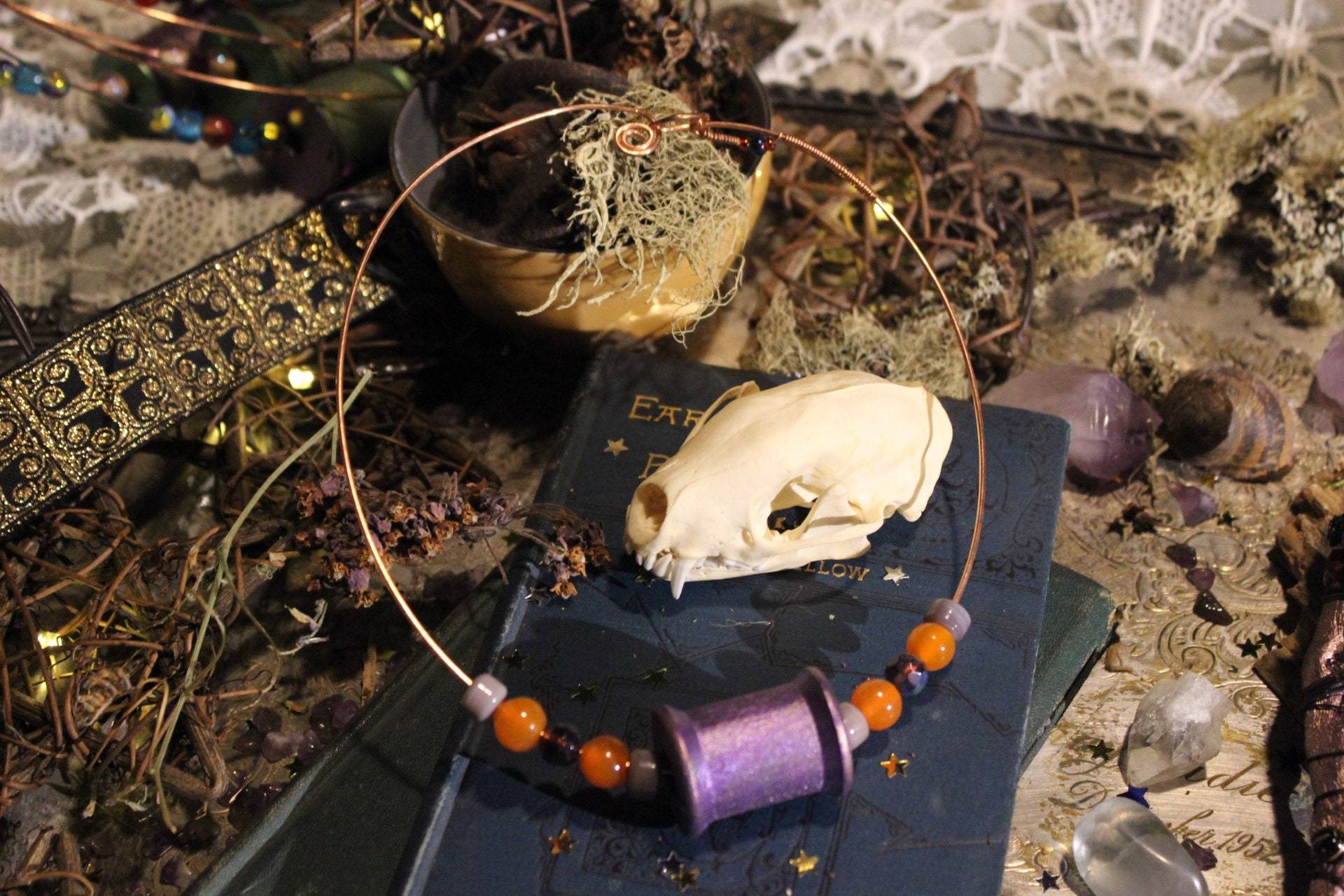 Faeryfound - Lila Metallic Spule + Vintage Perlen von PleiadiaJewels