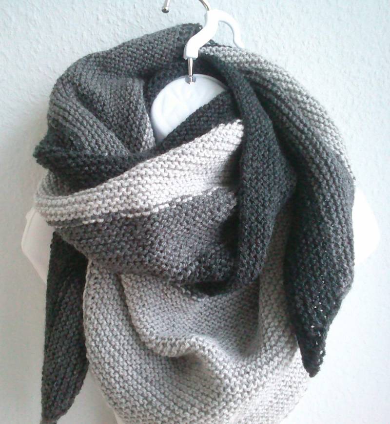 Gr. Dreieckstuch Hell+Mittelgrau+Anthrazit von PlentyColor