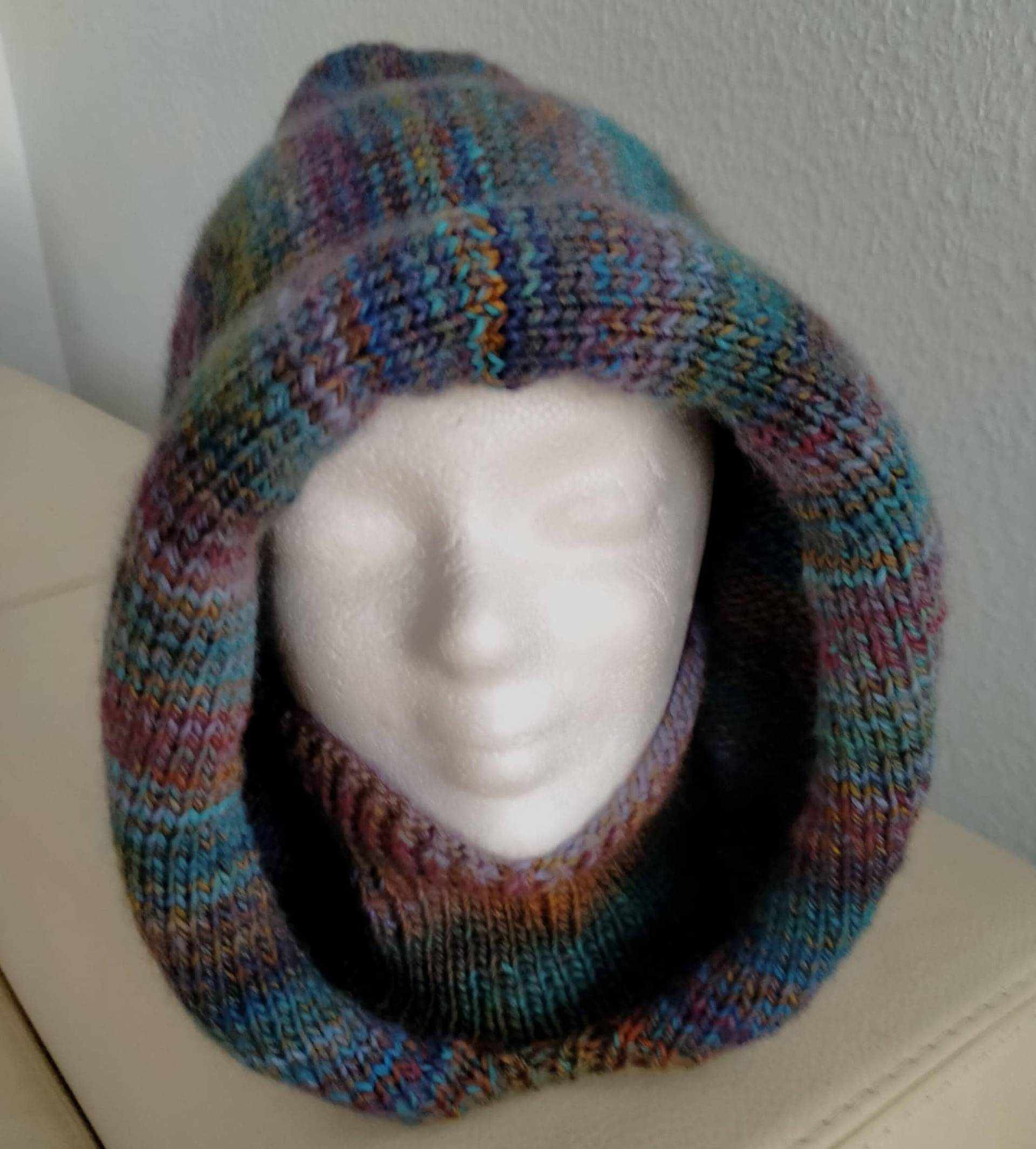 Kapuzenschal Winterclow von PlentyColor