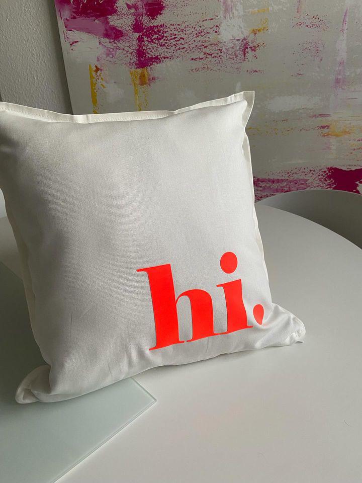 Bügelbild Mit Coolem Schriftzug Für Deine Inividuelle Gestaltung Von Kleidungs - Oder Homeutensilien von Plotterfaktur