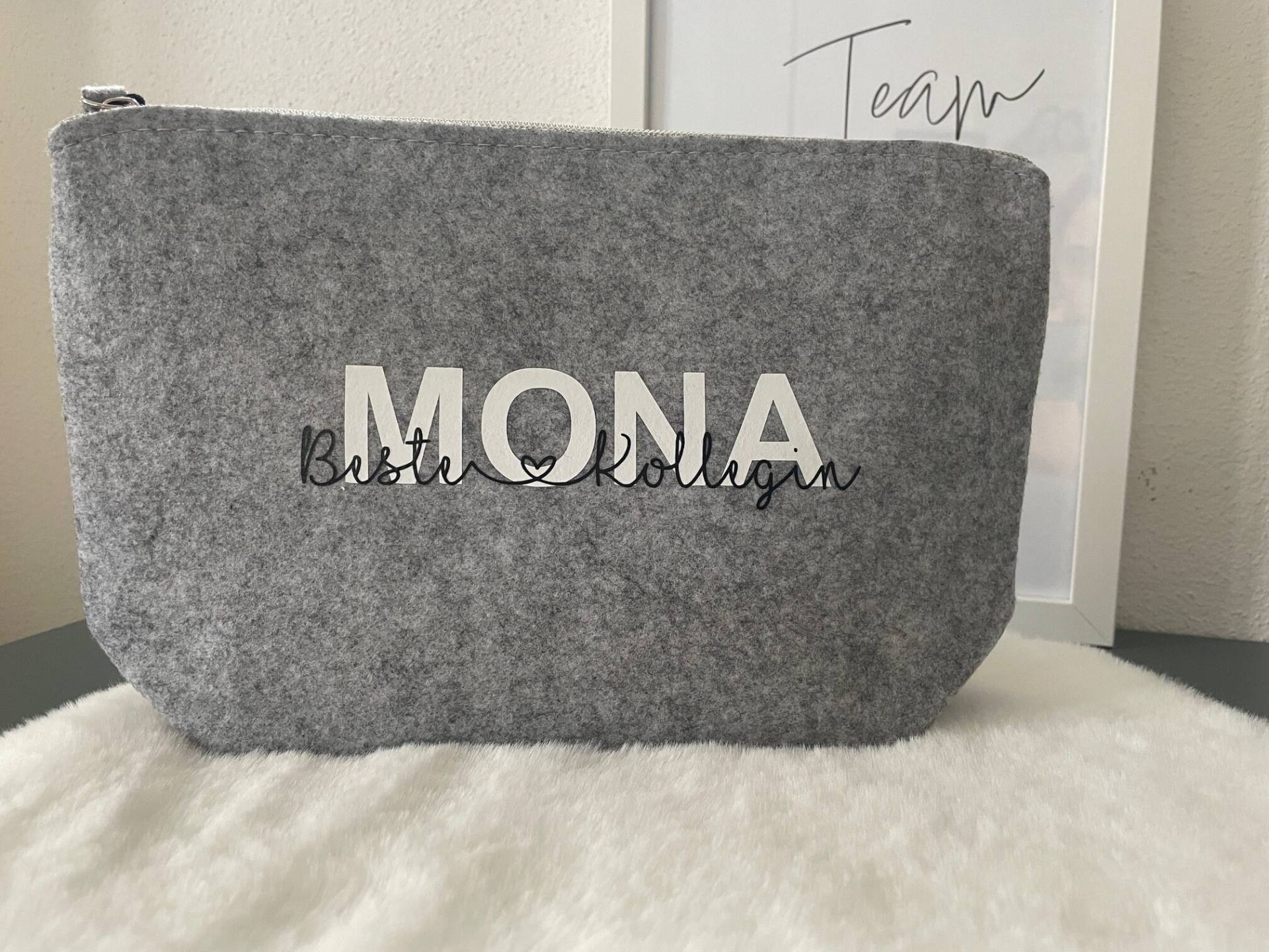 Kosmetiktasche Personalisiert | Abschiedsgeschenk Geschenk Kollegin Kollege Chef Filztasche Für Die Beste Geburtstagsgeschenk Kosmetiktasche Personalisiert | Abschiedsgeschenk Geschenk Kollegin Kollege Chef Filztasche Für Die Beste Geburtstagsgeschenk von Plotterfaktur