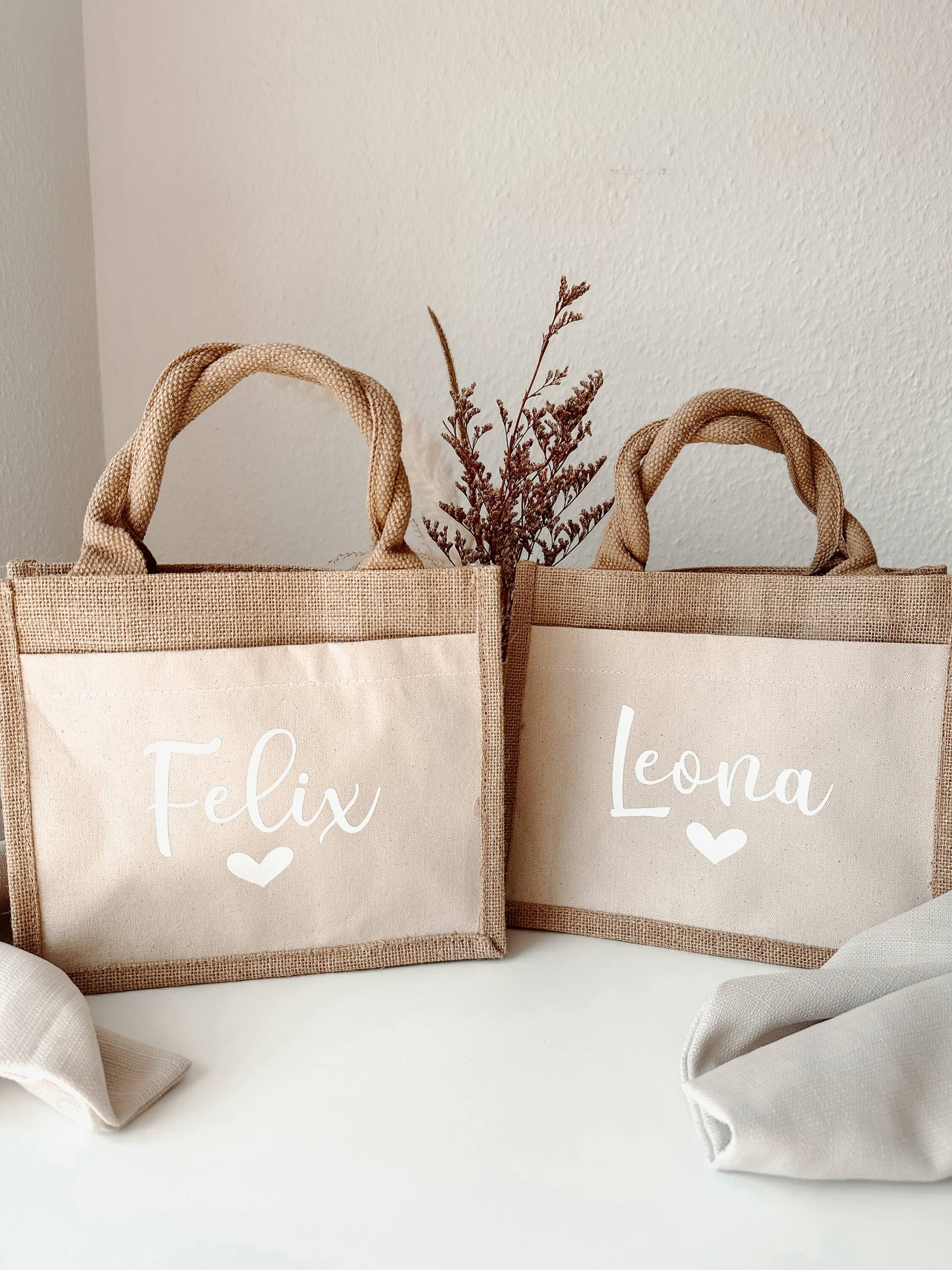 Personalisierte Jute Tasche Mit Namen Und Herz/Geschenk Jutetasche Muttertag Geburtstag Danke Überraschung von Plotterfeld