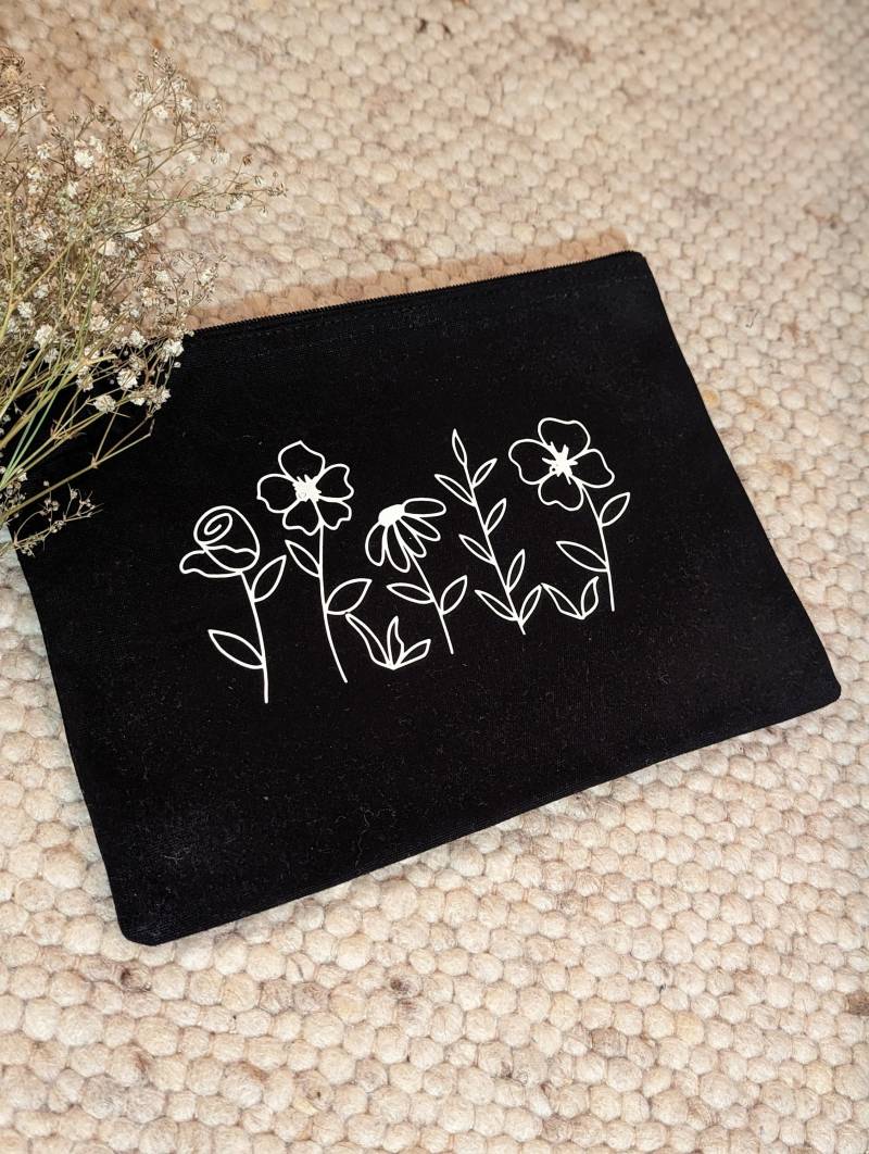 Organizer/ Kosmetiktasche Mit Wundervoller Blumenwiese/Personalisierbar von PlotterhimmelShop