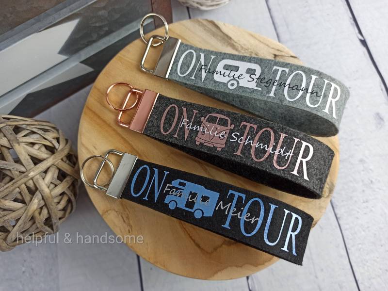 Schlüsselanhänger Aus Filz Camper Camping Personalisiert Mit Familiennamen Name Geschenkidee Valentinstagostern Geburtstag Vatertag von Plotterlaune