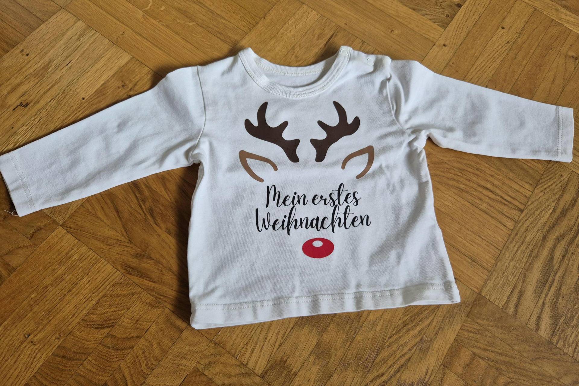 Langarmshirt "Mein Erstes Weihnachten" von PlotterliebeleiJS