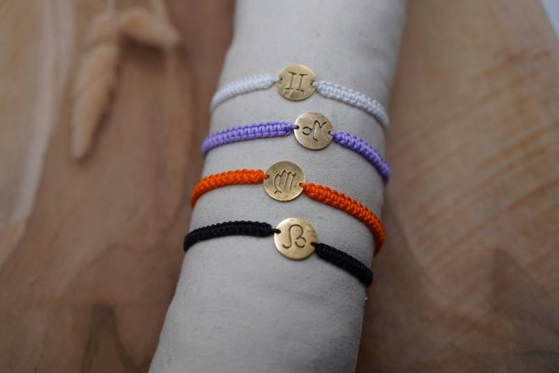 Makramee Armband Sternzeichen | Makrameebändchen von PlttrStudio