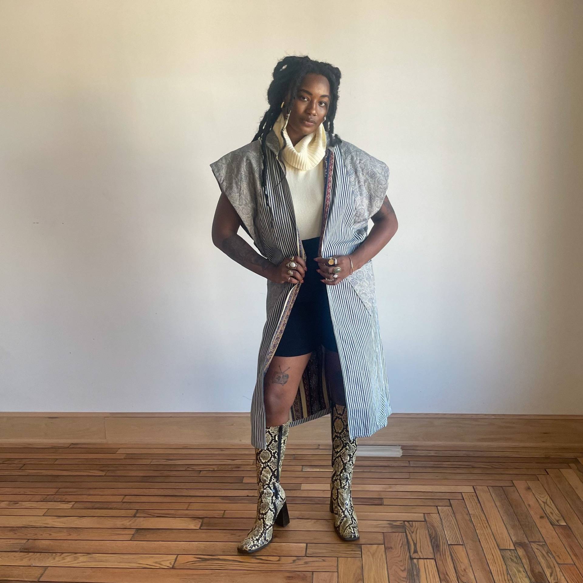 80Er Jahre Gestreifte Duster-Jacke Aus Baumwolle Mit Paisley-Muster Maxi von PlumeVintageBoutique