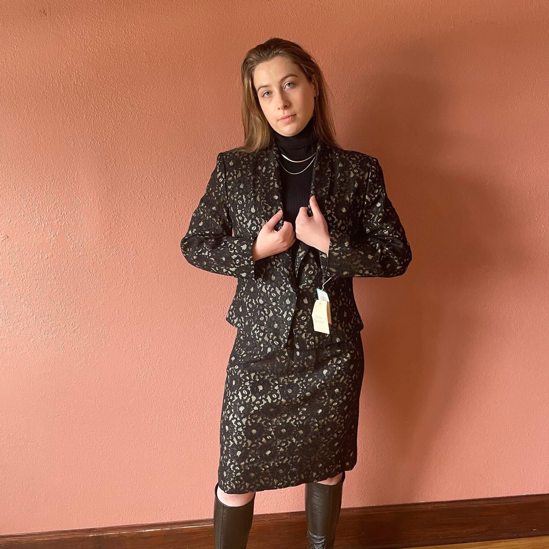 Schwarzer Spitzenrock Anzug - Evan Picone Fitted Set L von PlumeVintageBoutique