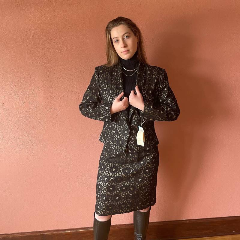 Schwarzer Spitzenrock Anzug - Evan Picone Fitted Set L von PlumeVintageBoutique