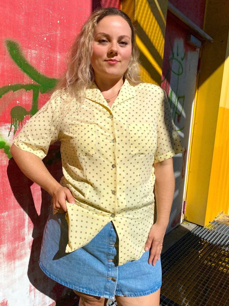 Eu44/46 Vintage Plus Size Pastell Gelbe Bluse 80Er von PlusBabesVintage
