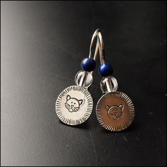 Katzen... - Sterling Silber Ohrstecker Mit Lapislazuli Und Kristall Quarz Katzen... - Sterling Silber Ohrstecker Mit Lapislazuli Und Kristall Quarz von Plysperk
