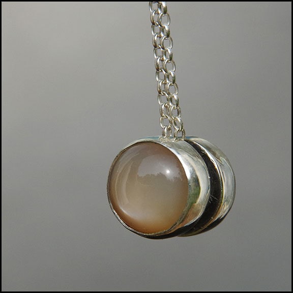 Lunar Duo... - Sterling Silber Halskette Mit Adular Mondstein Lunar Duo... - Sterling Silber Halskette Mit Adular Mondstein von Plysperk