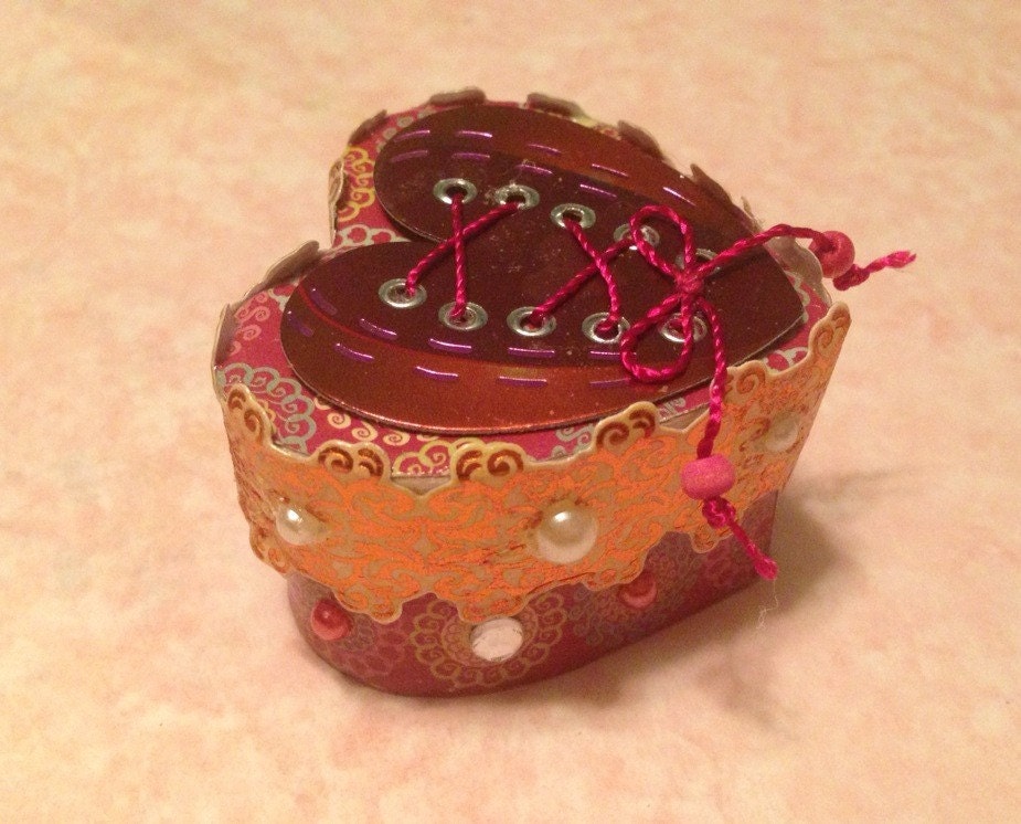 Personalisierte Steampunk Herz-Verlobungsring-Box | Funkelnde Schmuckaufbewahrung Einzigartiges Schmuckstück Geschenk Personalisierte Steampunk Herz-Verlobungsring-Box | Funkelnde Schmuckaufbewahrung Einzigartiges Schmuckstück Geschenk von PoZiDesigns