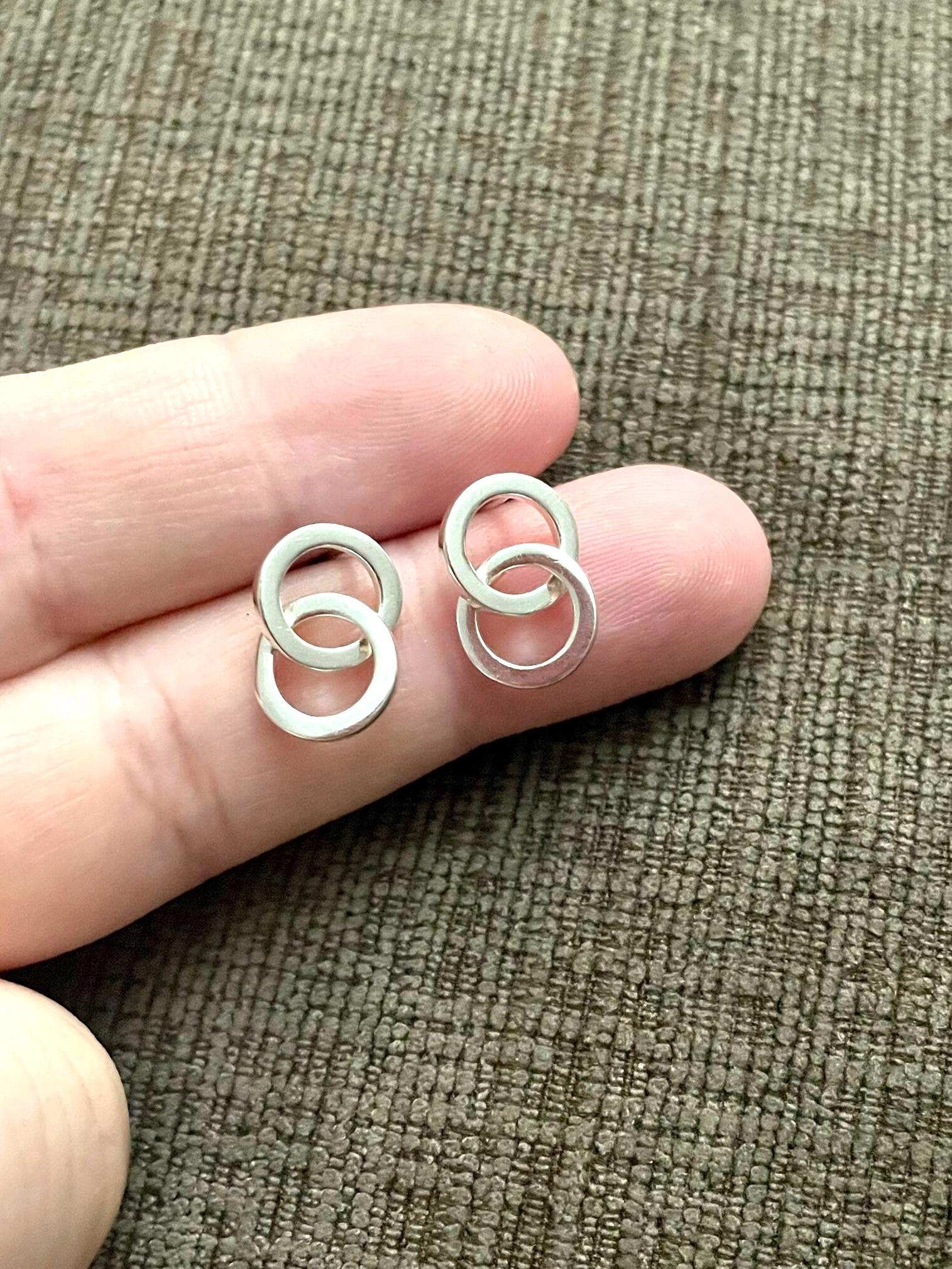 sterling Silber Doppel Loop Ohrstecker-Offene Hoop Ohrstecker-Unikate Ohrringe sterling Silber Doppel Loop Ohrstecker-Offene Hoop Ohrstecker-Unikate Ohrringe von PoaJewels