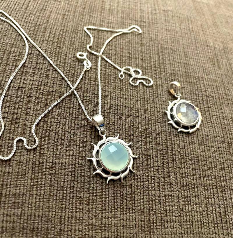 sterling Silber Sunburst Halskette-Sunburst Mondstein Anhänger-Sunburst Chalcedon Anhänger von PoaJewels