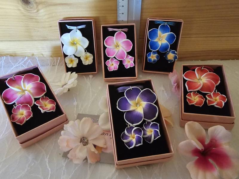 Blumen Kette + Ohrringe von PoddysZauber