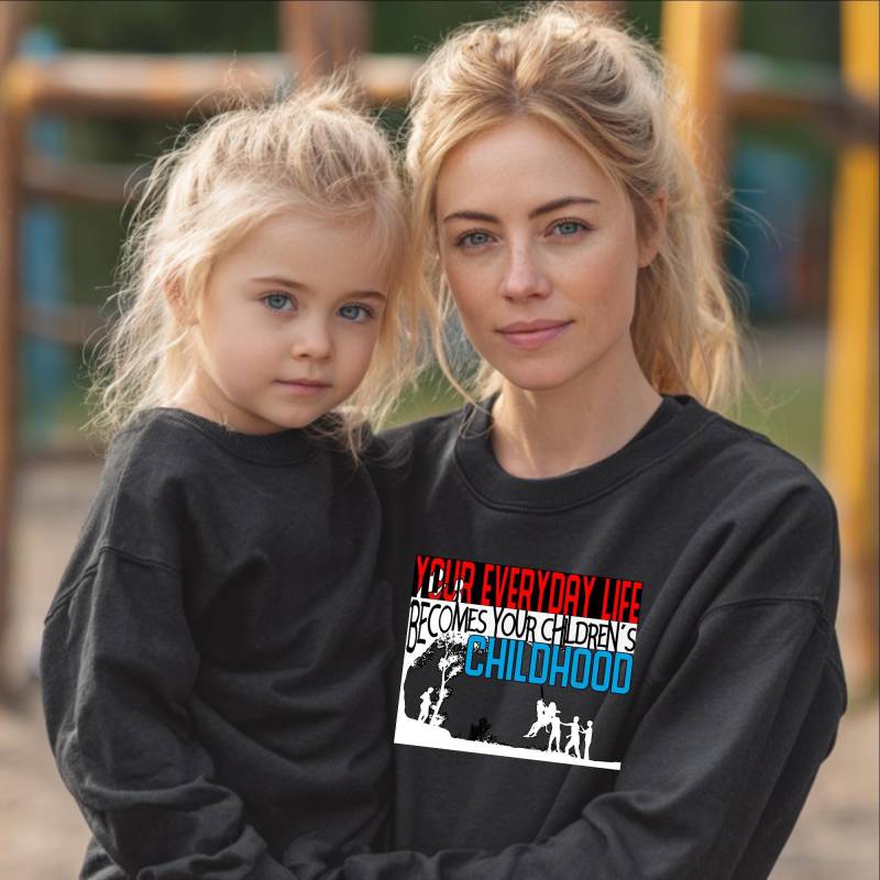 Heavy Oversized Unisex Pullover Of Being Aware To Your Children's Childhood Heavy Oversized Unisex Pullover Of Being Aware To Your Children's Childhood von Poderosawear