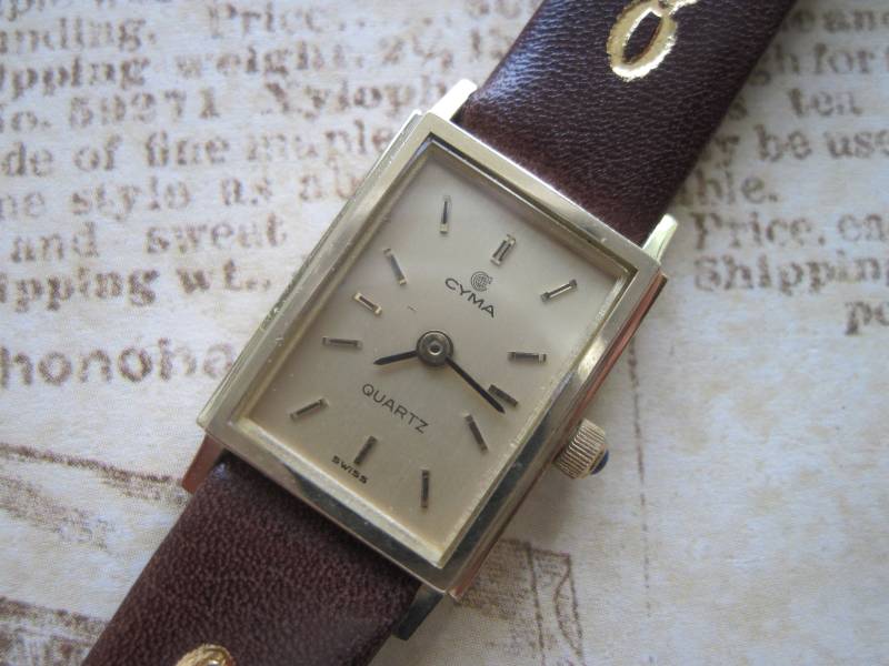 Atemberaubend Vintage Cyma 14K Solid Gold Quarz Damen Armbanduhr Guter Zustand von PointOfTime