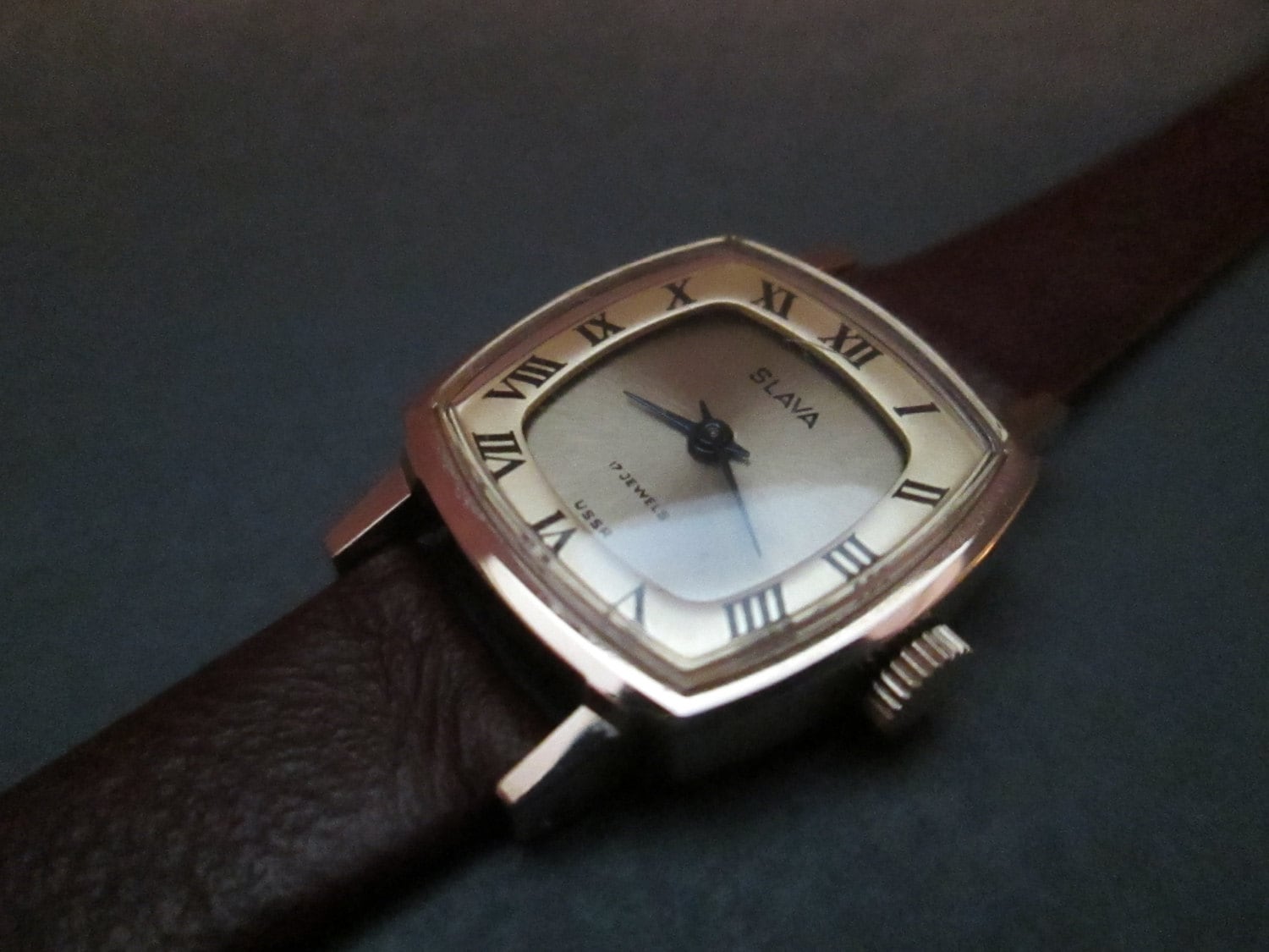 Vintage Slava 17 Jewels Vergoldete Damenuhr | Udssr von PointOfTime