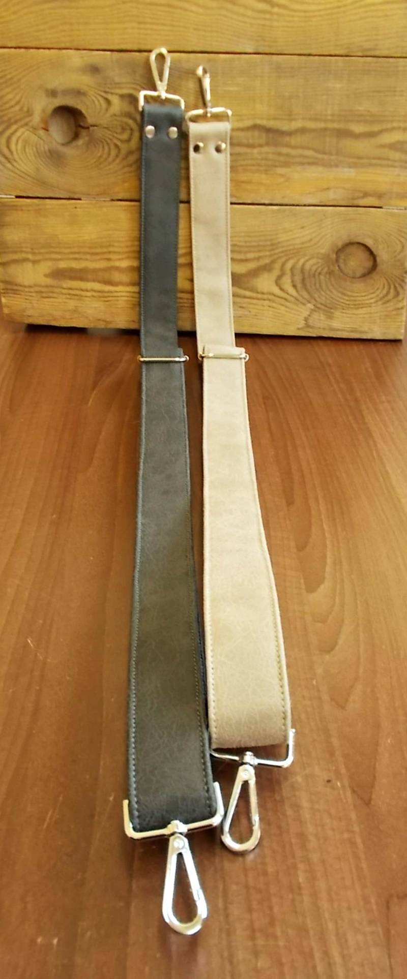 Taschengurte, 140 cm/4 cm, Lange Geldbörsengurte, Veganes Leder, Schultergurtpolster, Crossbody-Gurte, Griffe, Ersatzgurt, Einstellbar von PointingUp