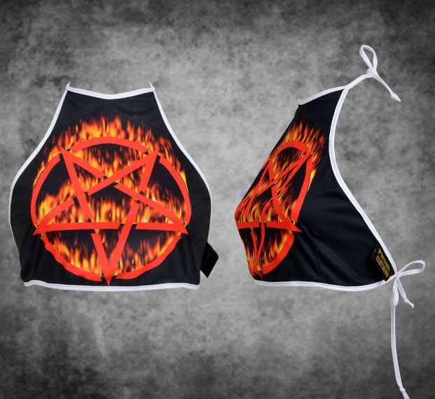 Pentagramm Neckholder Top Satanic Flame Gothic Fashion Crop Festival Outfit von PoisonAltClothing