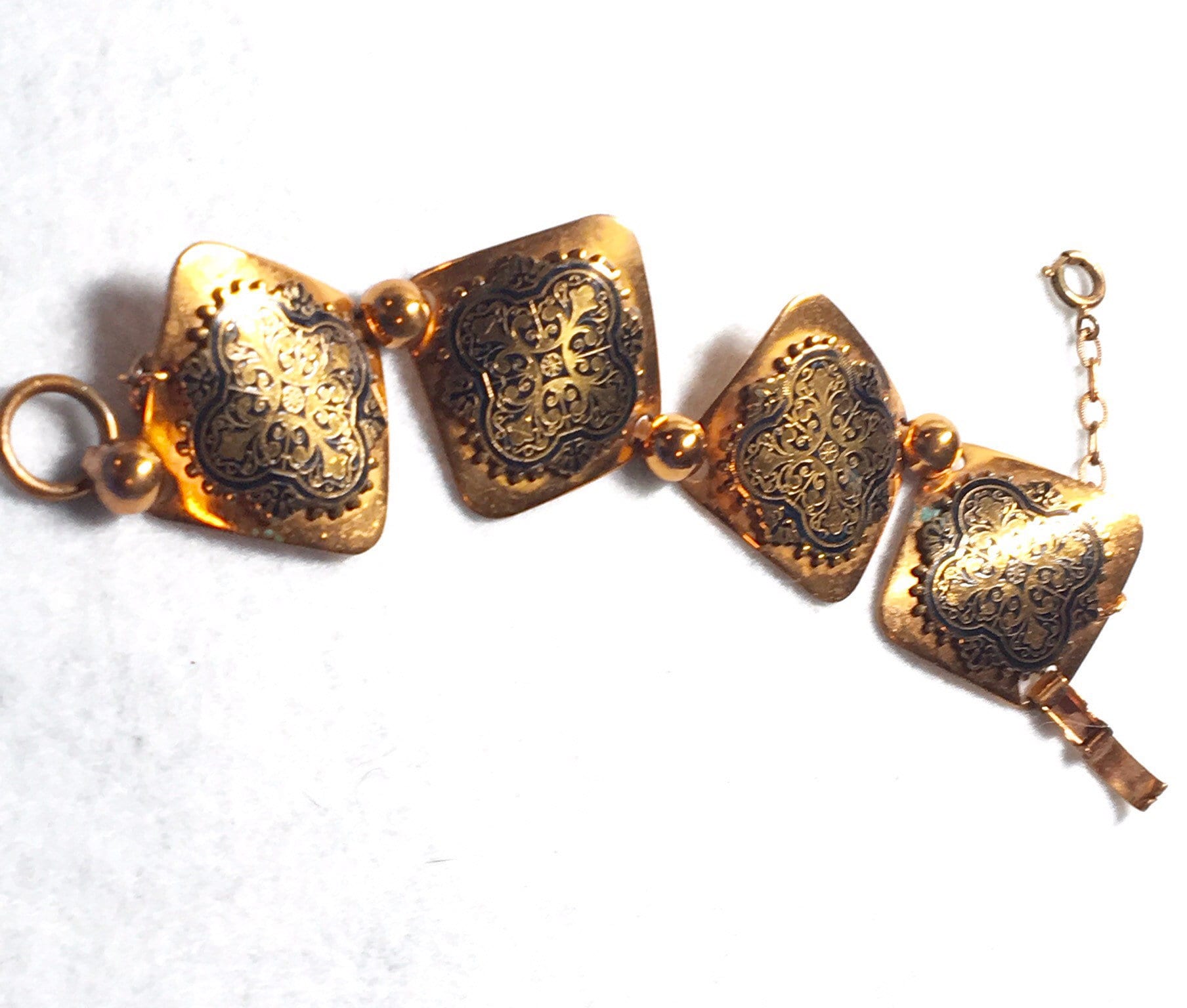 Kupferarmband Mit Geschnitzten Designs Auf Der Oberseite, Echtes Kupfer von PokitaGifts