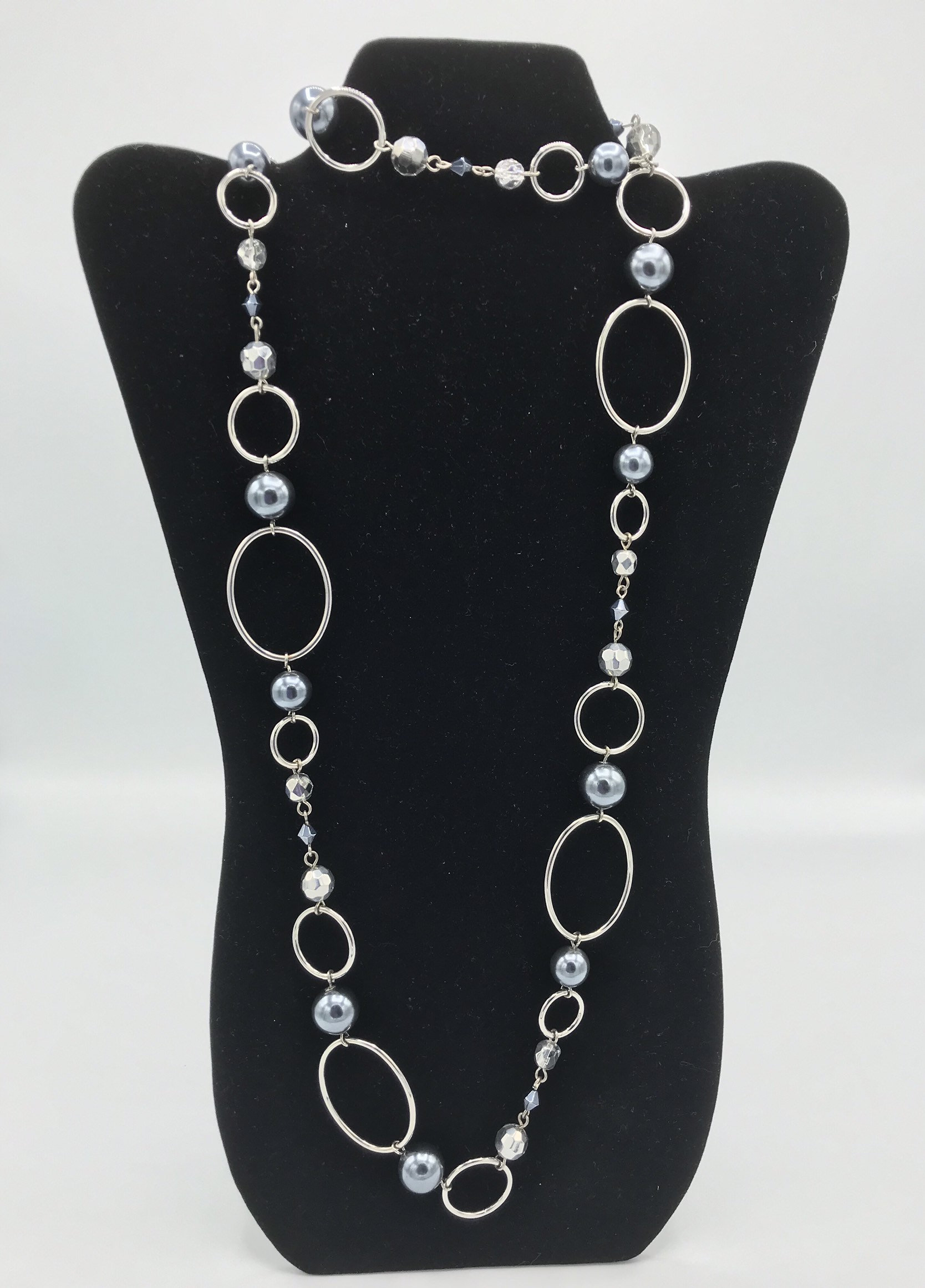 Lia Sophia Lange Perlen Halskette von PokitaGifts