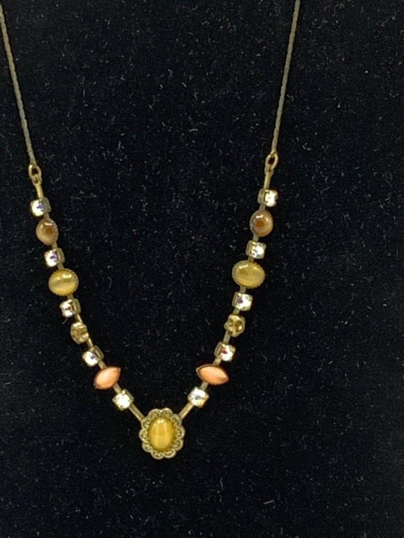 Lia Sophia Mehrfarbige Kristallhalskette. Tigeraugen, Kristall von PokitaGifts