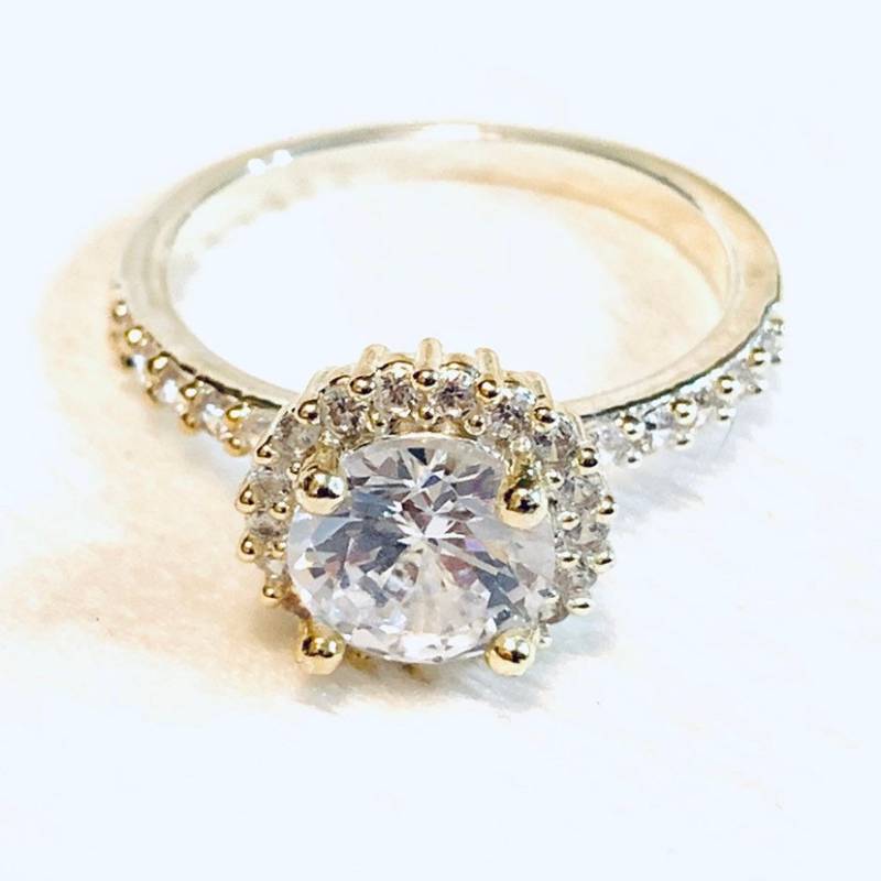 Runder Zirkonia-Ring Gr. 9 von PokitaGifts