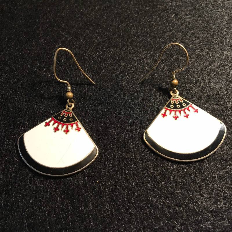 Vintage Emaille Miau Weiße, Rote Und Schwarze Ohrringe von PokitaGifts