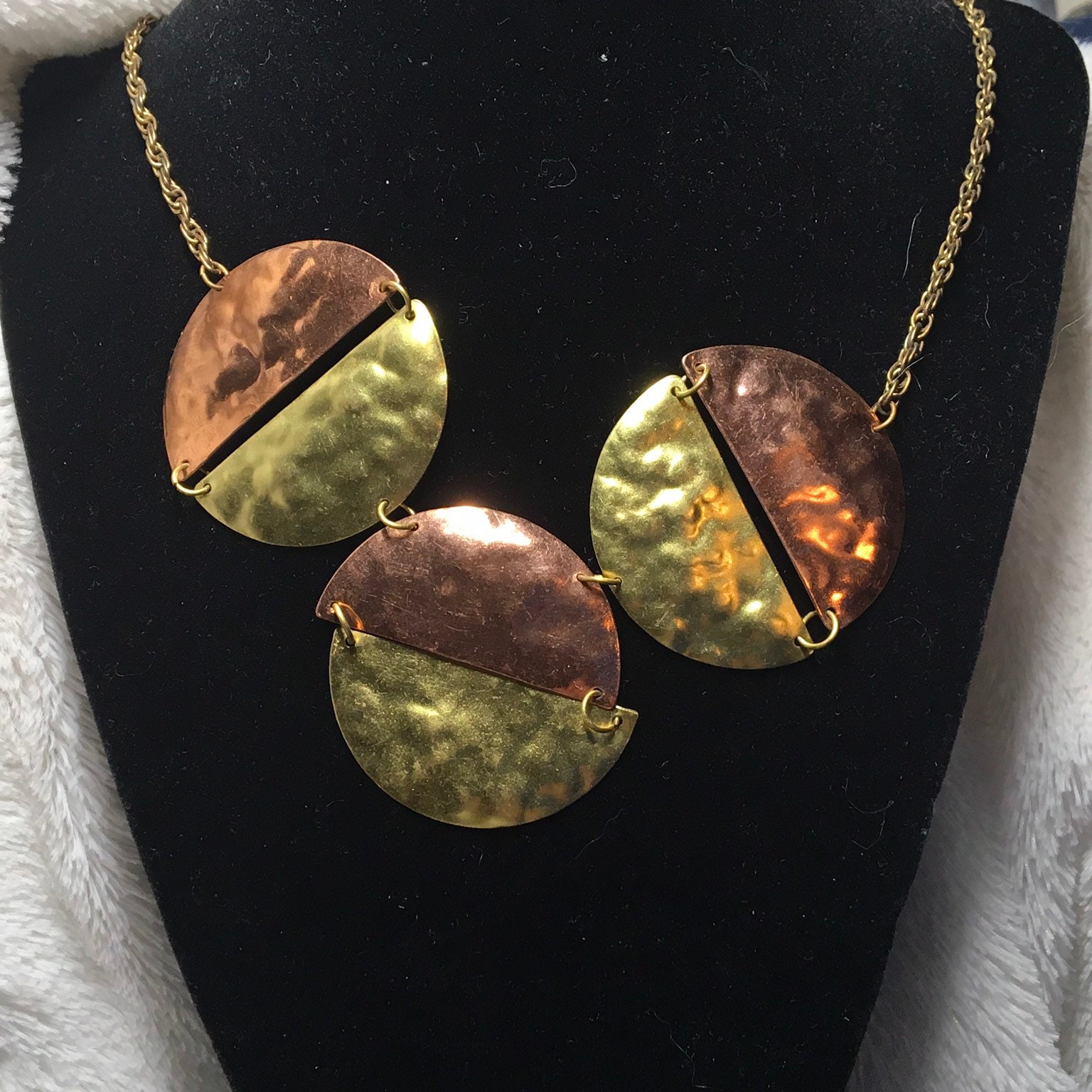 Vintage Halskette Aus Messing Und Kupfer von PokitaGifts