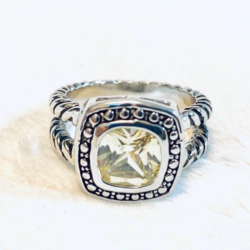 Vintage Ring Mit Zirkonia, Grösse 8 von PokitaGifts
