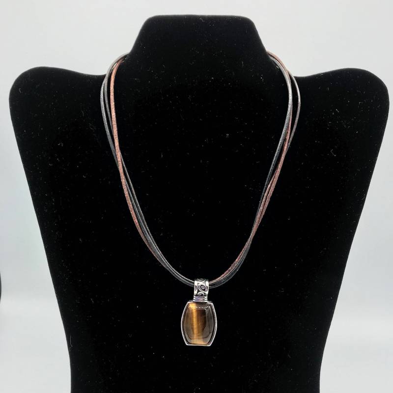 Wunderschönes Sammlerstück Und Vintage Tigerauge Halskette von PokitaGifts