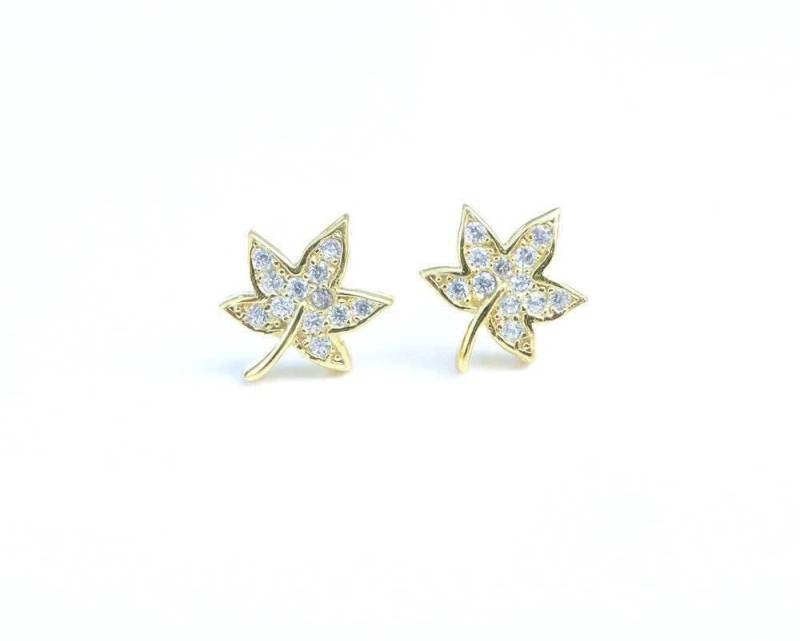 Naturdiamant-Blatt-Bolzen-Ohrringe. 14K 18K Gold. Gelb Weiß Rose Herbstliche Blatt Ohrstecker. Ahornblatt-Bolzen-Ohrringe. Polama von Polamai