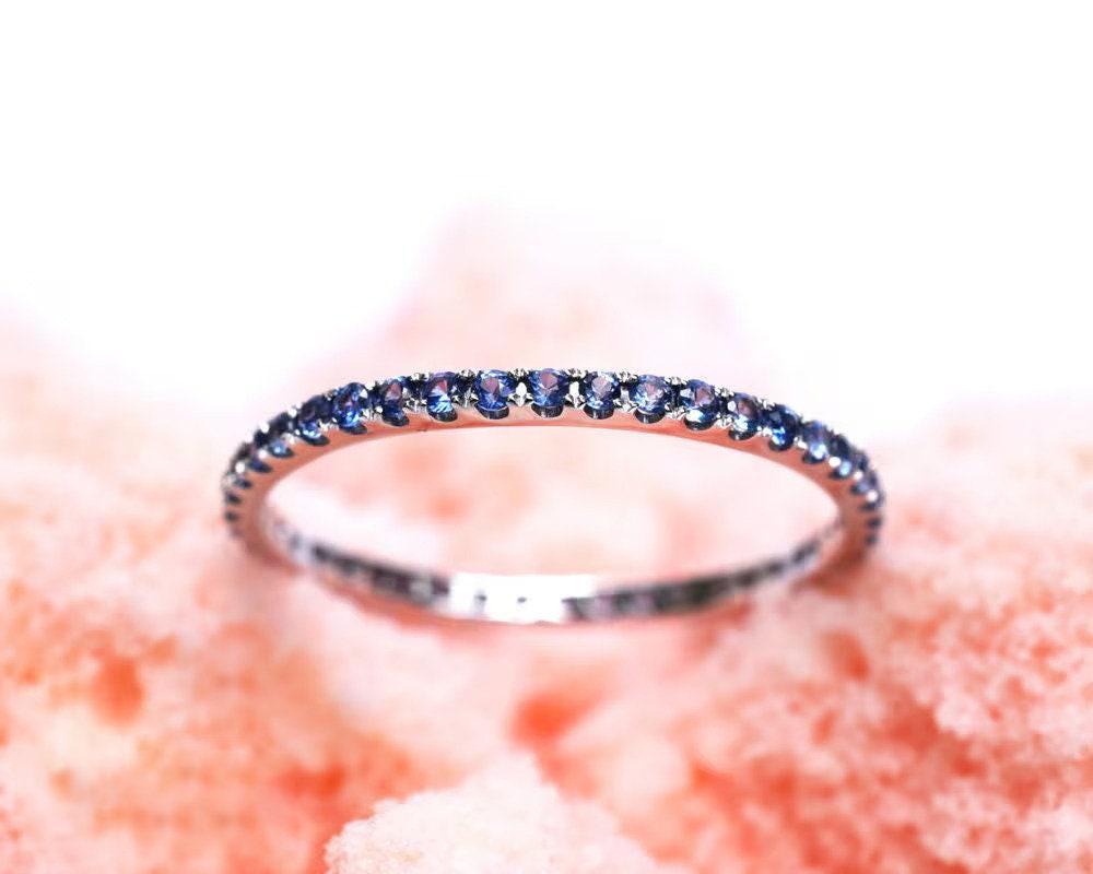 Saphir Eternity Ring. Ehering . Zusteckring. Volle 3 4 Halbe Ewigkeit 18K Oder 14K Gold. Blau Band Gelb Weiß Rose Gold Saphir Eternity Ring. Ehering . Zusteckring. Volle 3 4 Halbe Ewigkeit 18K Oder 14K Gold. Blau Band Gelb Weiß Rose Gold von Polamai