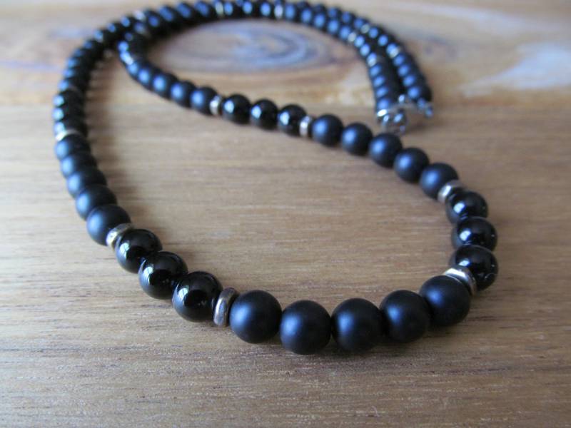 Schwarz Onyx Perlen Halskette Für Männer Matte & Glänzende Onyx, 6 Mm von PolarisDesignStudio