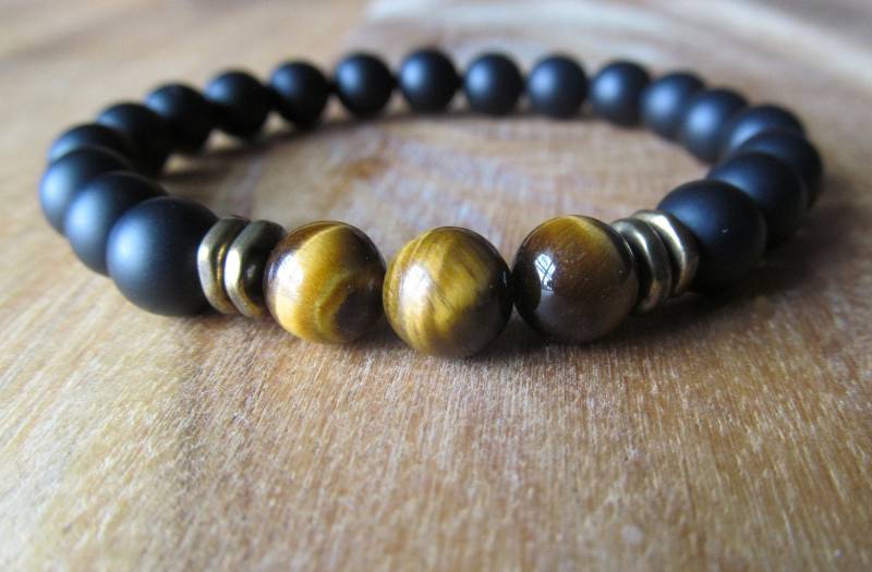 Tigerauge Herren Armband, Aus Mattschwarzem Onyx, 8 Mm von PolarisDesignStudio