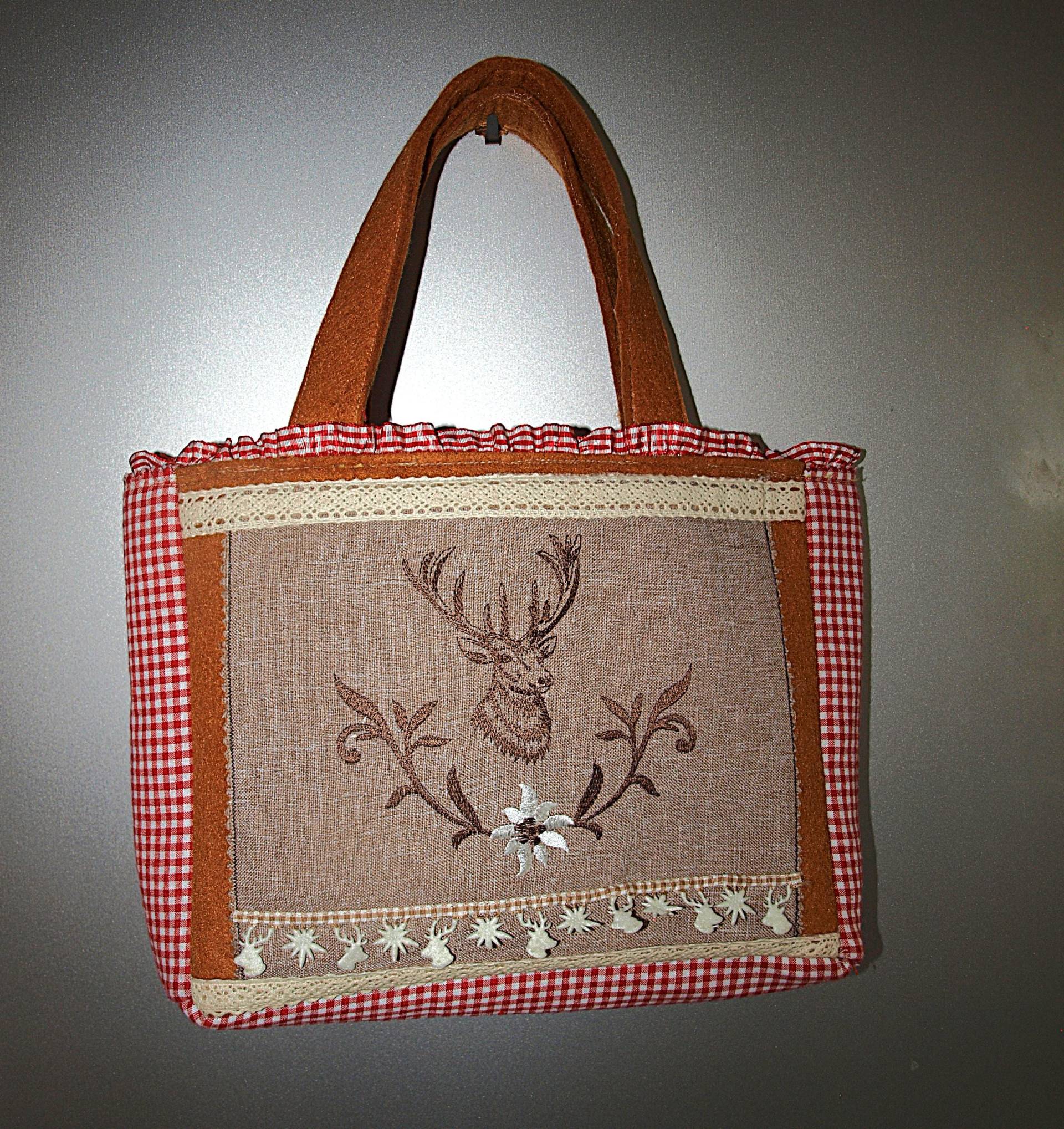 Trachtentasche Handtasche Trachtenlook von PoldisSteckkissen