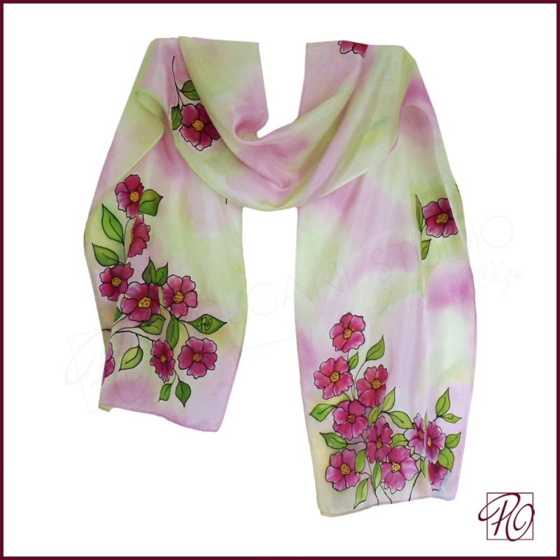 Wild Roses Floral Design Hand Bemalt Seidenschal | 11 X 58 Zoll von PolganiStudio