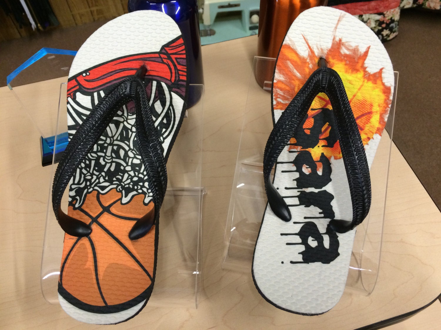 Benutzerdefinierte Flip-Flops, Personalisierte Kinder-Flip-Flops, Mädchenschuhe, Erwachsene Sport-Flip-Flops, Hochzeits-Flip-Flops, Sportschuh Benutzerdefinierte Flip-Flops, Personalisierte Kinder-Flip-Flops, Mädchenschuhe, Erwachsene Sport-Flip-Flops, Hochzeits-Flip-Flops, Sportschuh von PolishEmbroideryShop