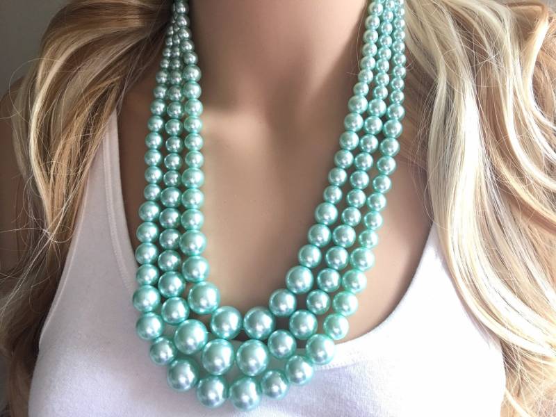 Drei Strang Rotkehlchen Ei Klobige Halskette Und Ohrringe, Große Perlen Schmuck Geschenke Für Frauen, Lätzchen Perlenkette, Perlenschmuck von PolkaDotDrawer