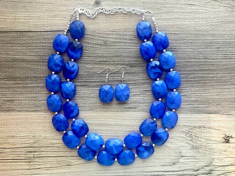 Königsblaue Statement Halskette, Chunky Schmuck Große Perlen Doppelstrang Dunkelblau Blau Set, Dunkelblaue von PolkaDotDrawer