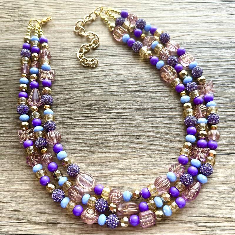 Lila + Gold Göttin Halskette, Große Perlen Schmuck Geschenke Für Frauen Lätzchen Multi-strand 3-Lagig Periwinkle Golden von PolkaDotDrawer