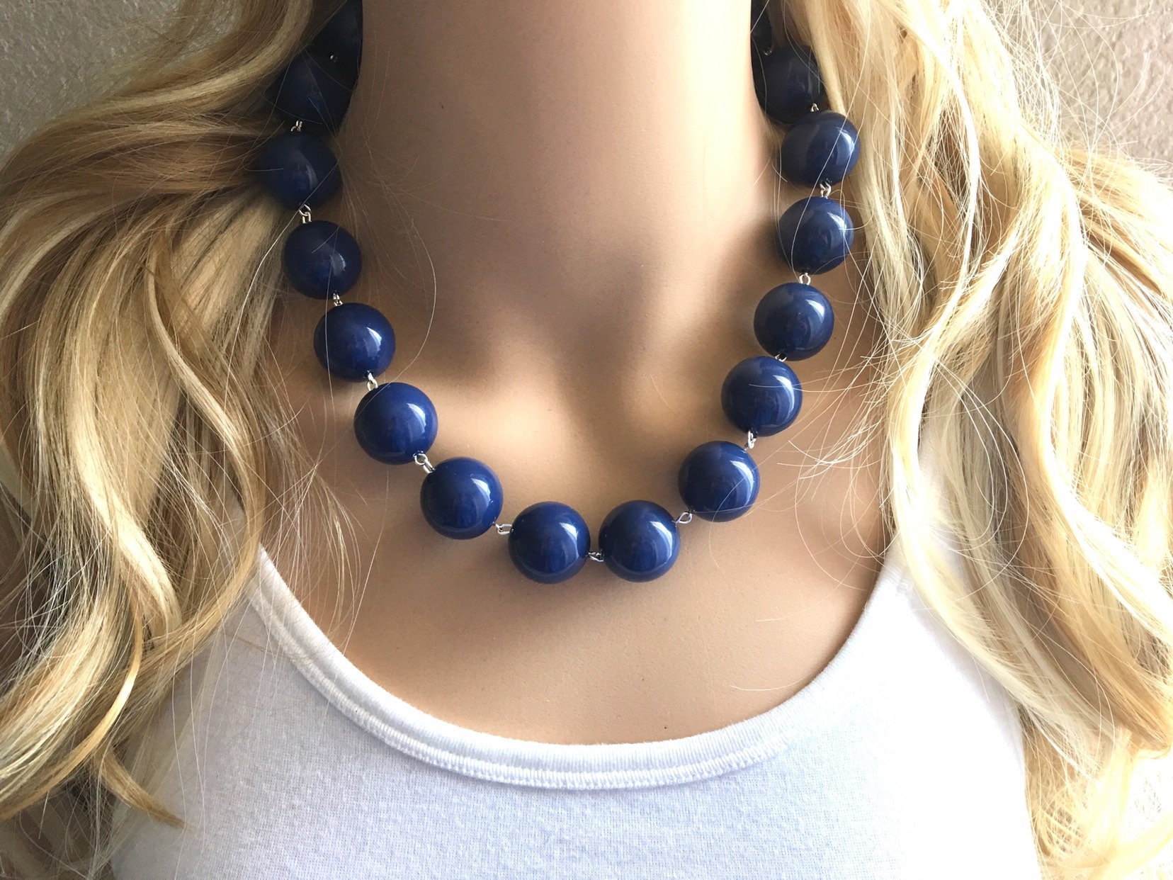 Marineblaue Grobstrick Halskette, Einzelstrang Blaue Dunkelblaue Marineblau Hochzeit, Brautjungfer Halskette von PolkaDotDrawer